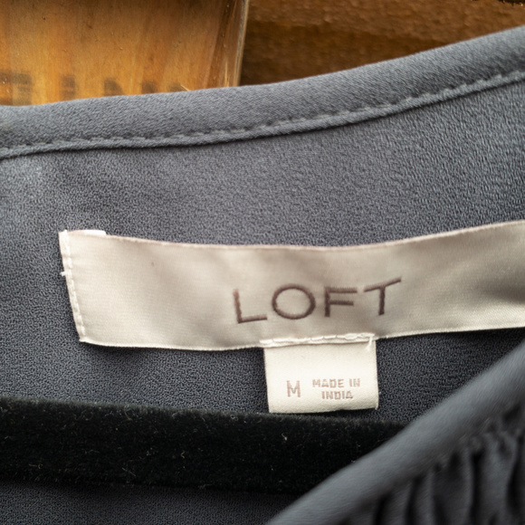 LOFT Blouse Sz M (A19) - Picture 3 of 8